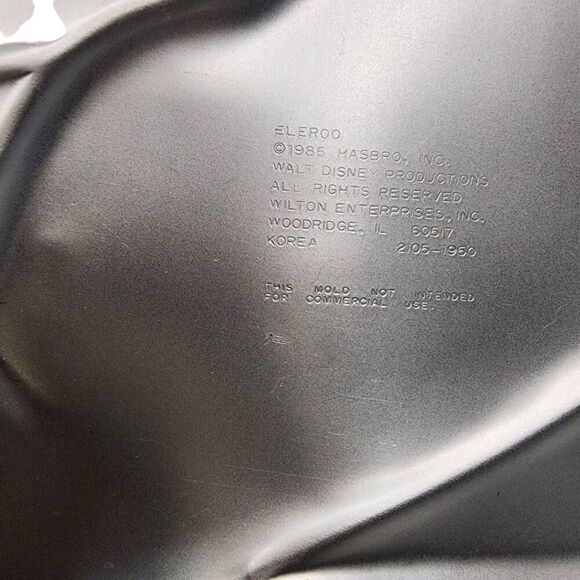 Wuzzles Kitchen Bakeware, Vintage 80s Eleroo Cake Pan, Wilton 2105-1950 - Picture 2 of 6